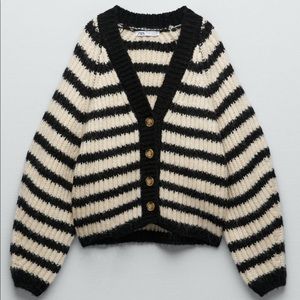 Oversized knit cardigan!